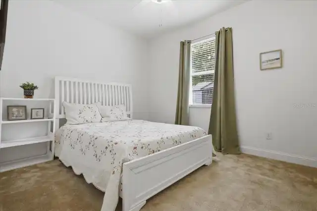 Listing Photo 15