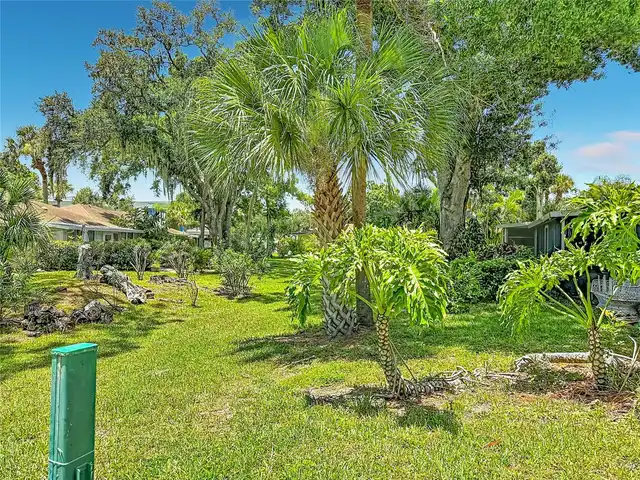 Listing Photo 18