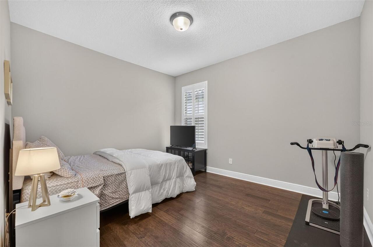 Listing Photo 19