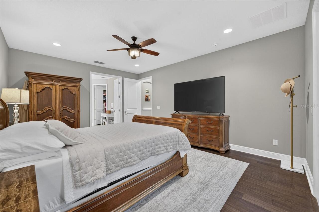 Listing Photo 42