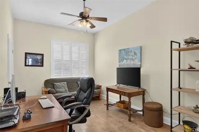 Listing Photo 28