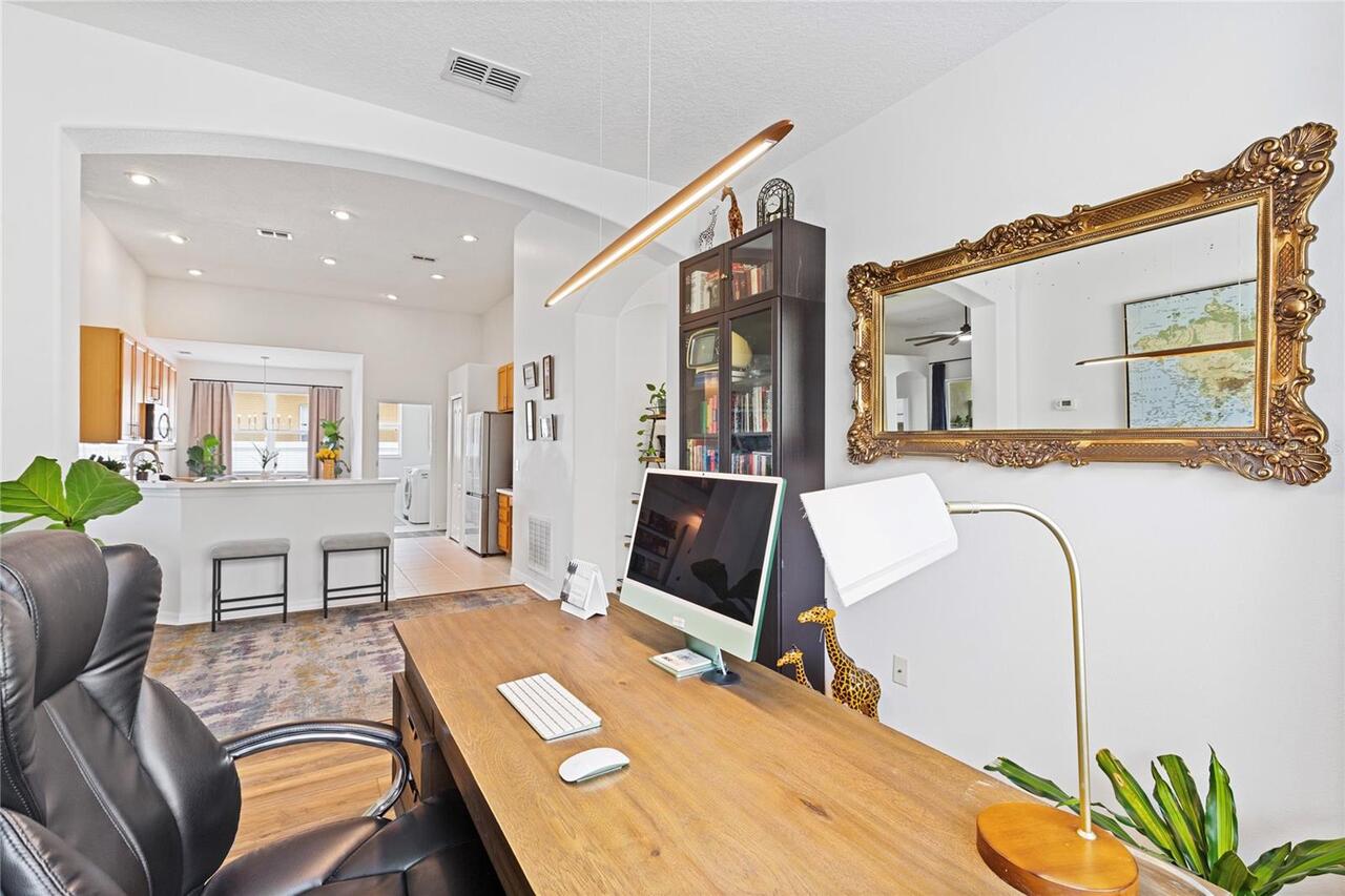 Listing Photo 15