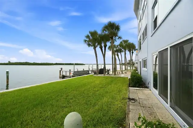 Listing Photo 11