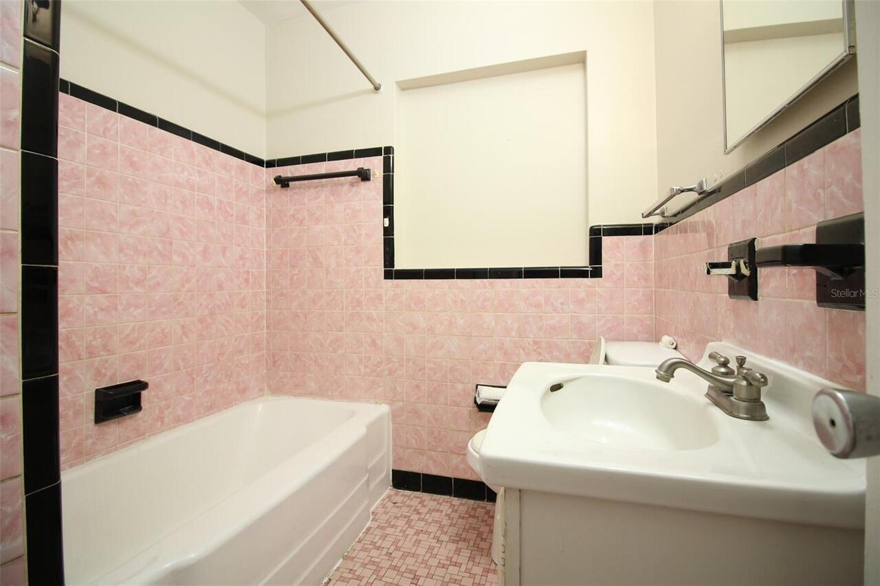 Listing Photo 13