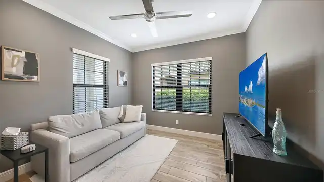 Listing Photo 9