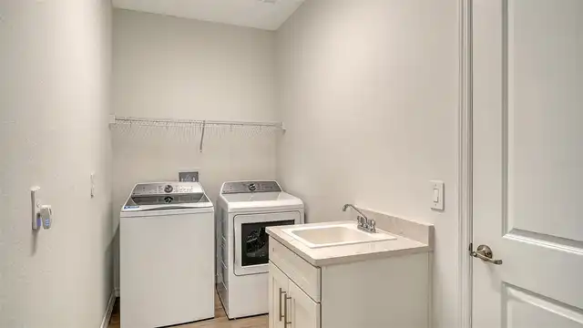 Listing Photo 35