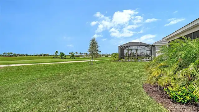 Listing Photo 38