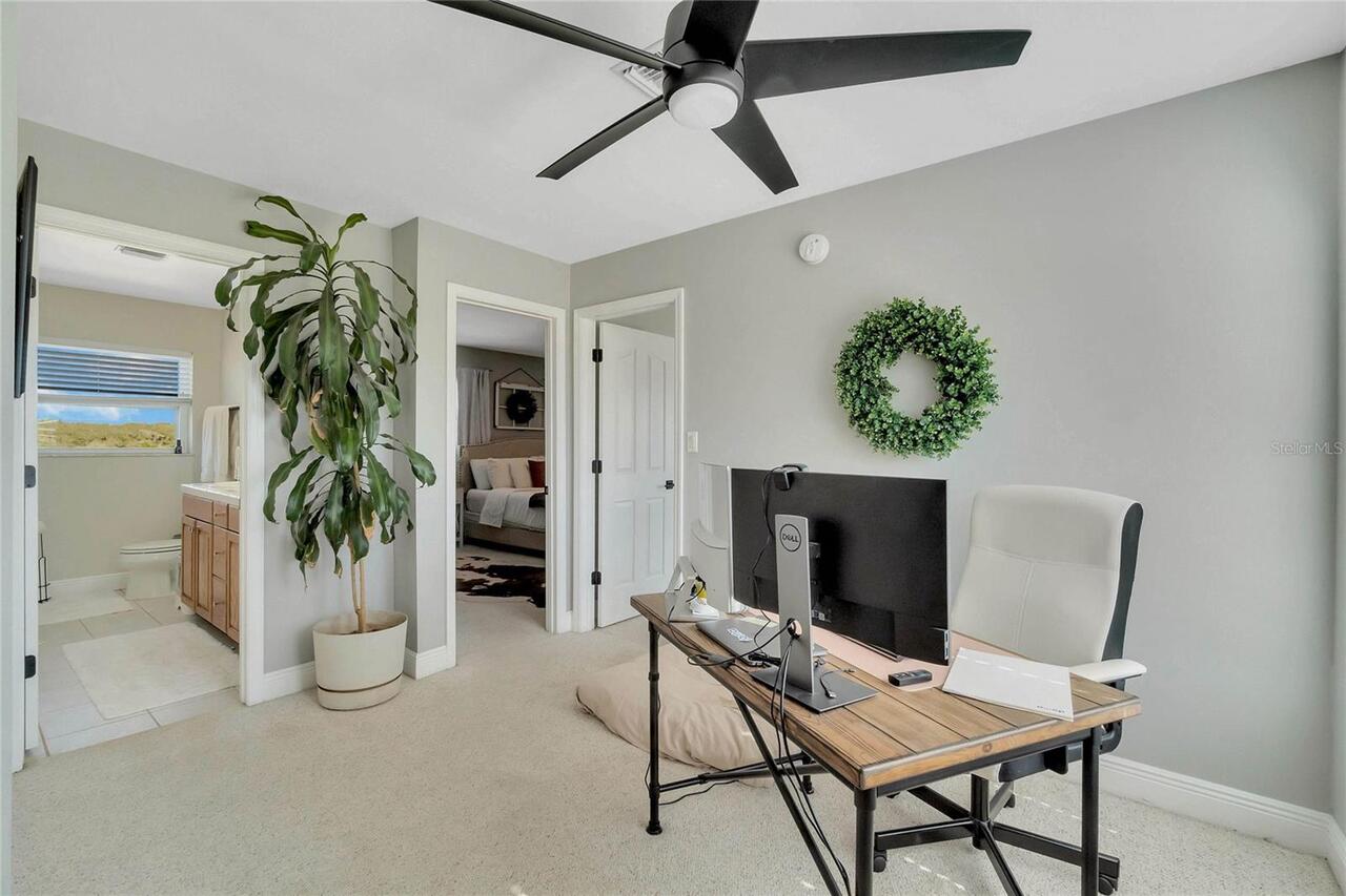 Listing Photo 17