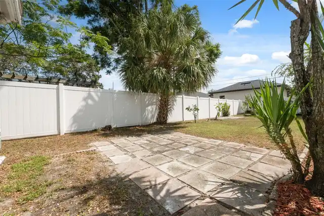 Listing Photo 33