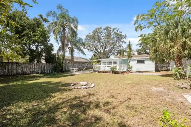 Listing Photo 34