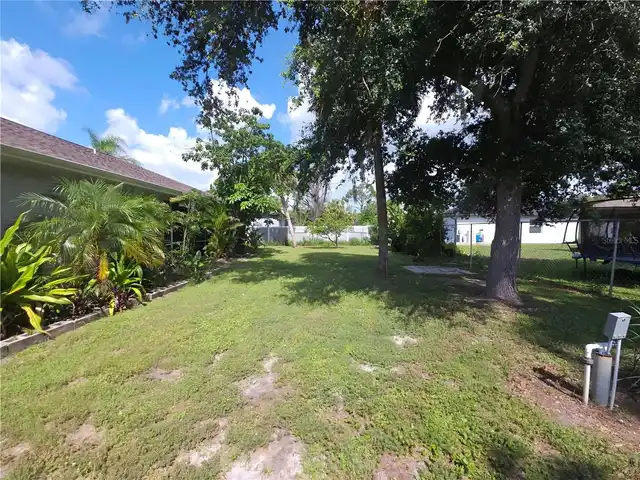 Listing Photo 33