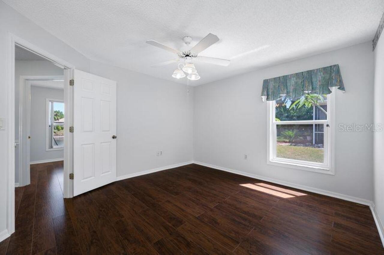 Listing Photo 28