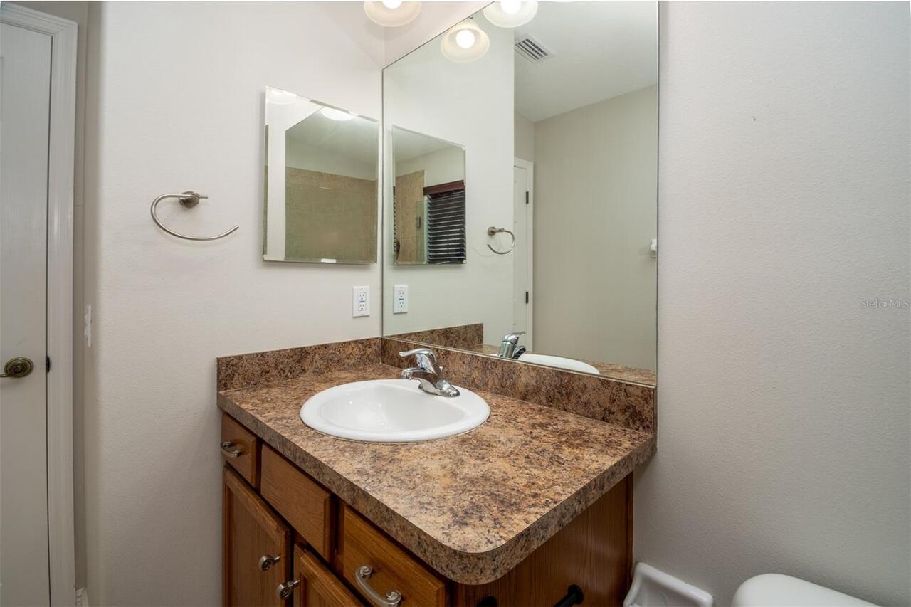 Listing Photo 9