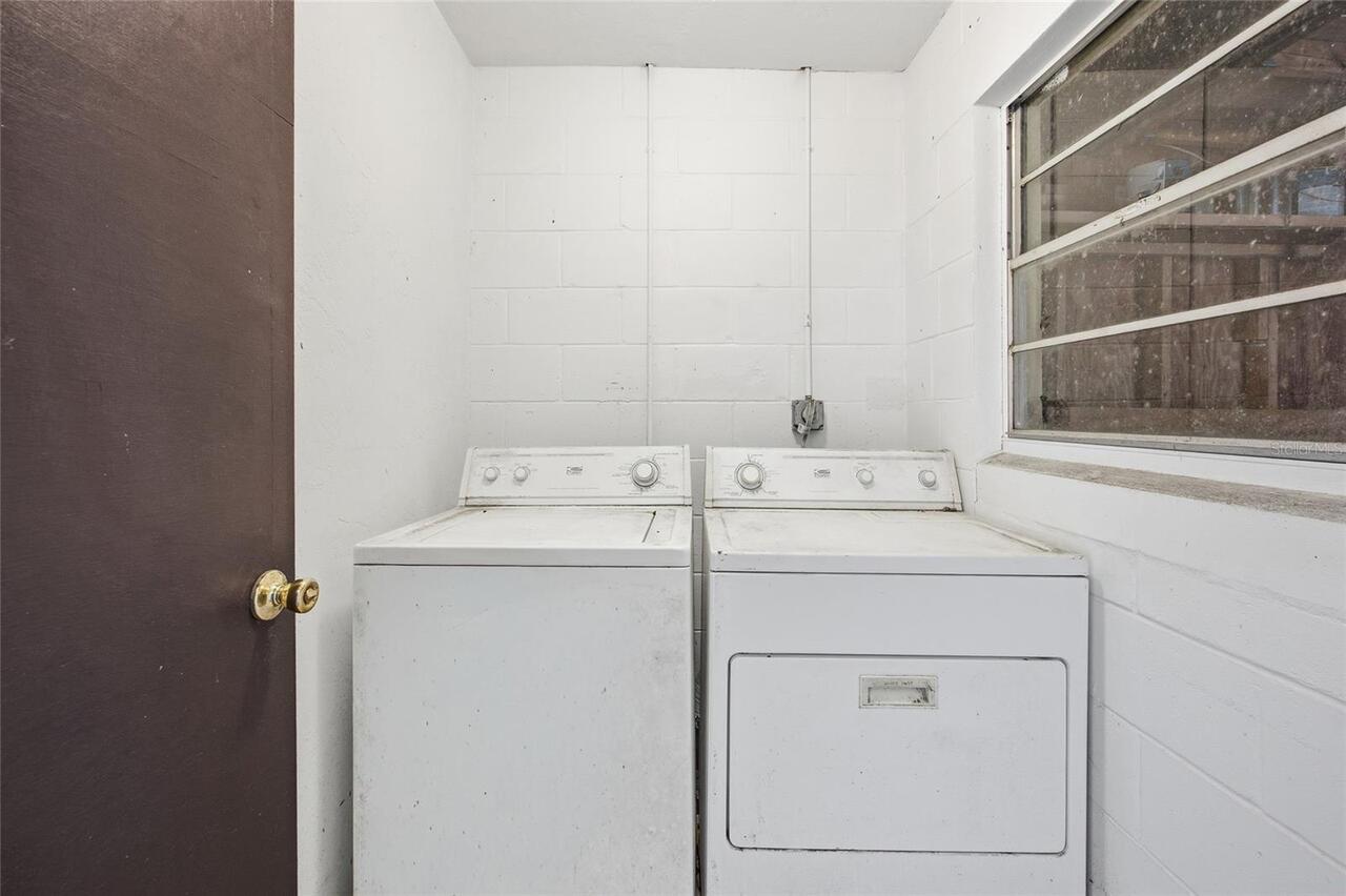 Listing Photo 8