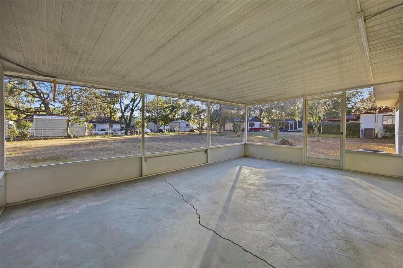 Listing Photo 10