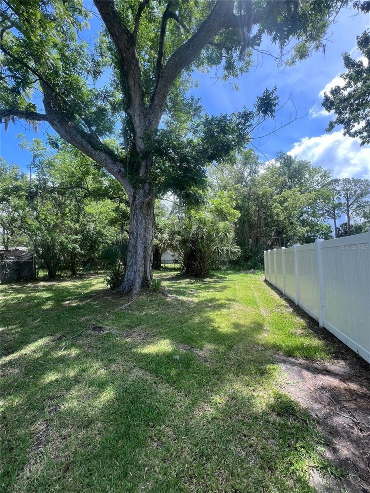 Listing Photo 16