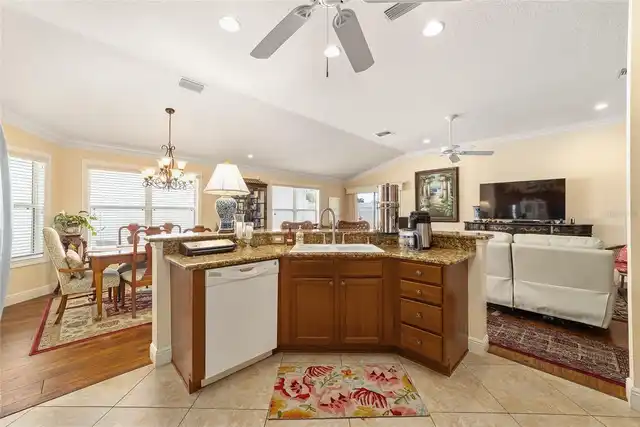 Listing Photo 21