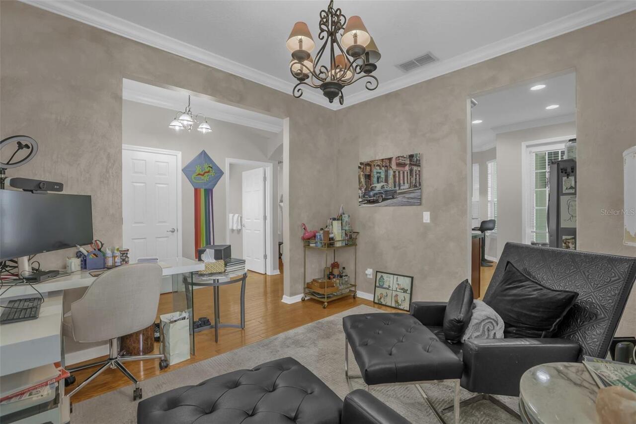 Listing Photo 9