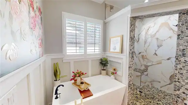 Listing Photo 33