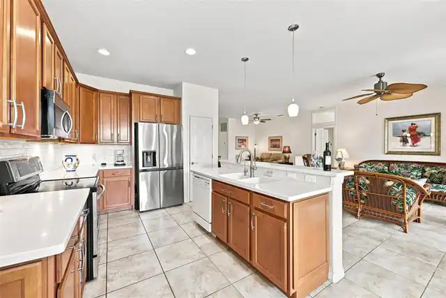 Listing Photo 14