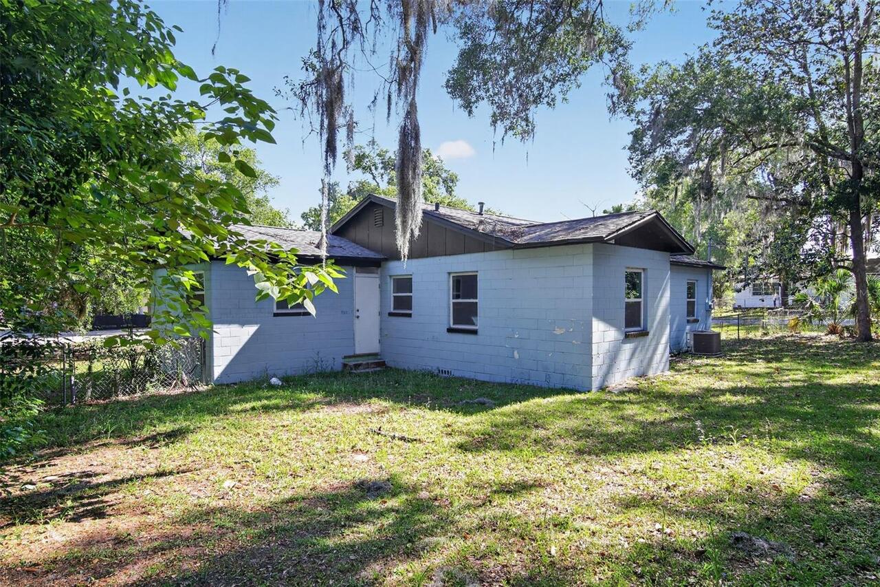 Listing Photo 5
