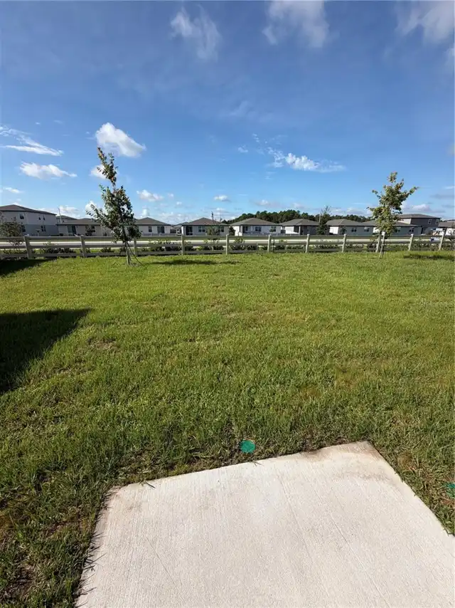 Listing Photo 14
