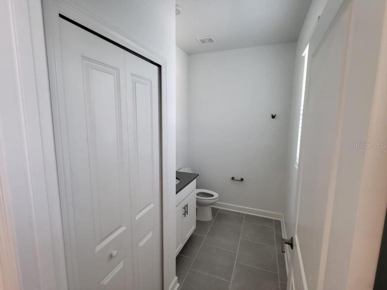 Listing Photo 7