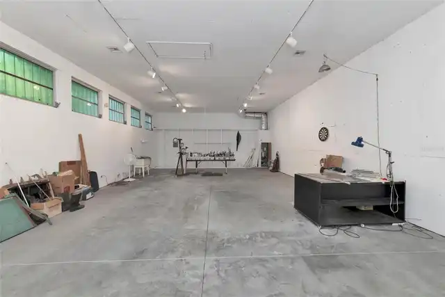 Listing Photo 33