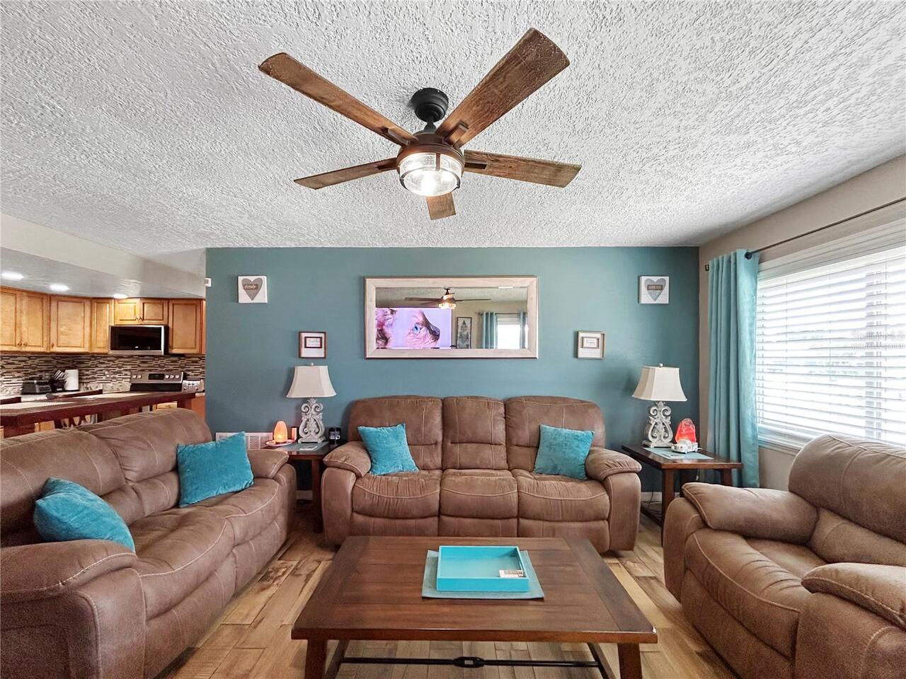 Listing Photo 6