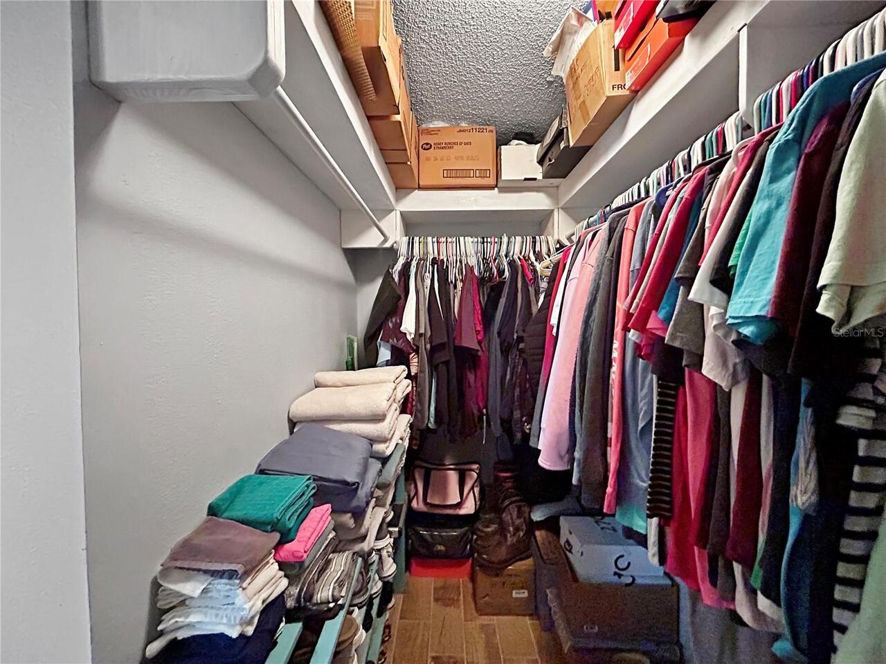 Listing Photo 12