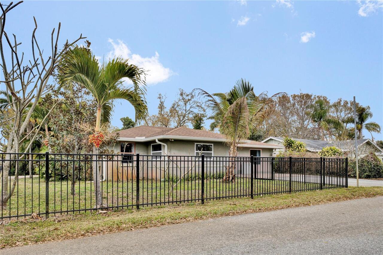 Listing Photo 42