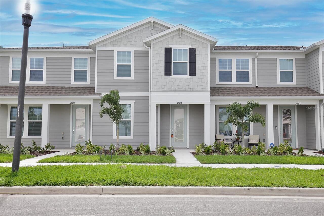 4BR, Residential Lease, 3BA, $2,595
Read More