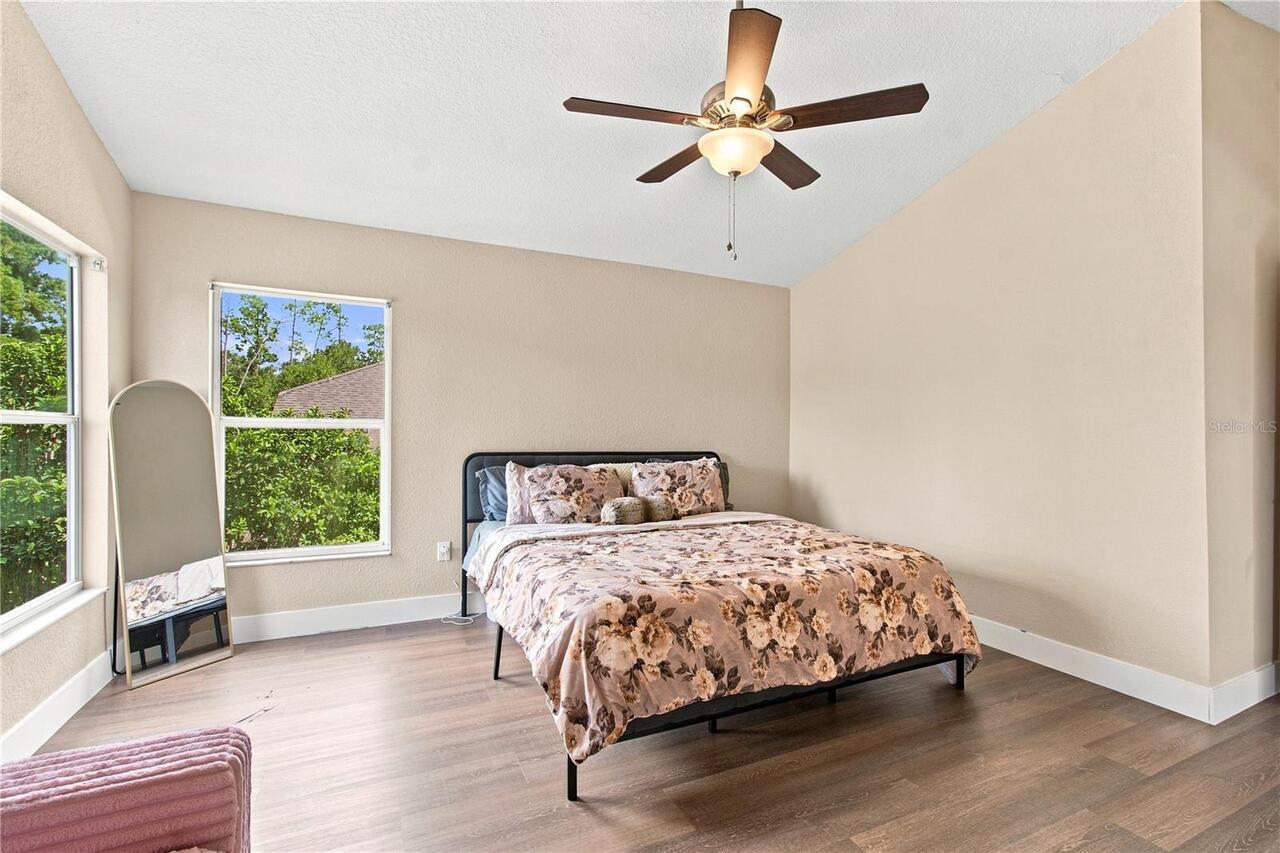 Listing Photo 33