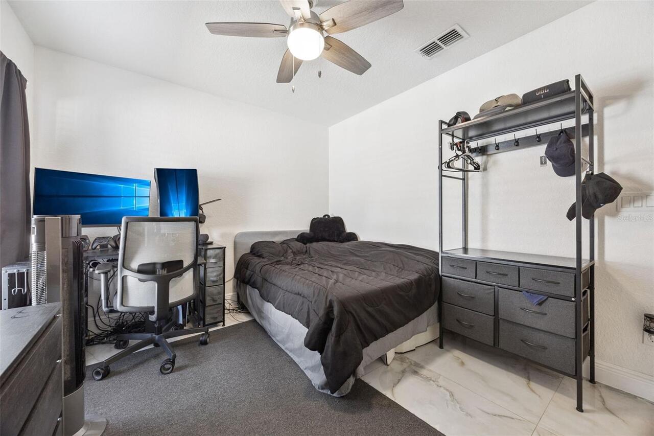 Listing Photo 22