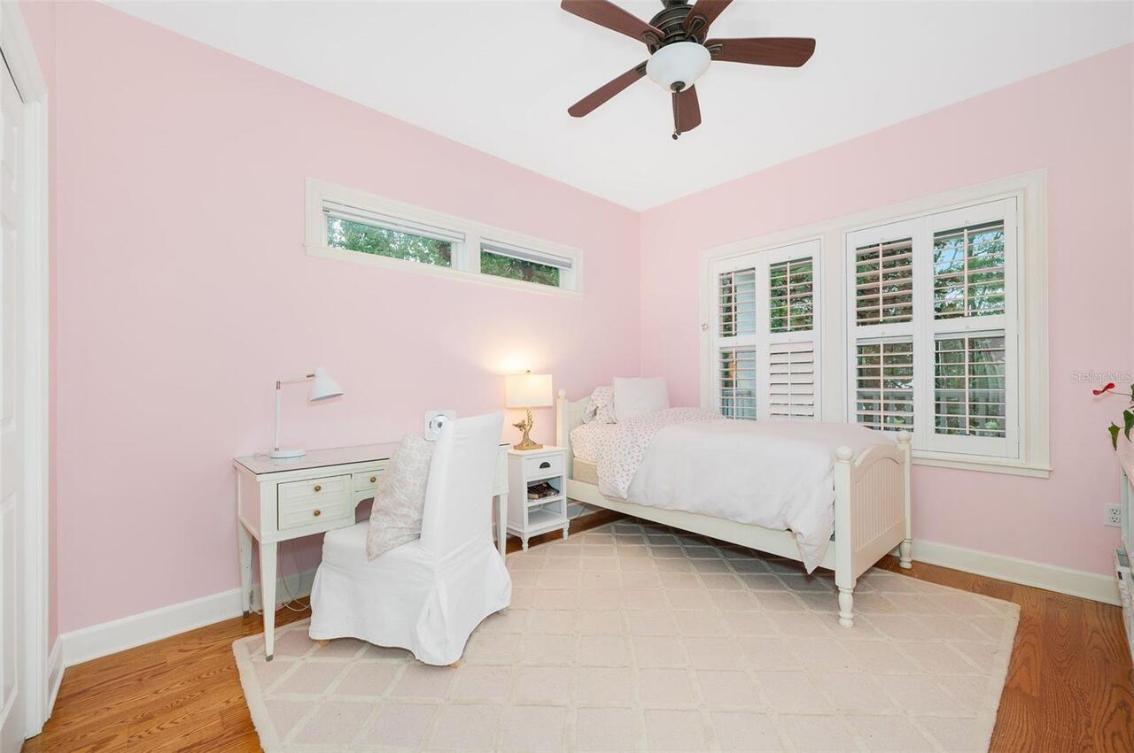 Listing Photo 38