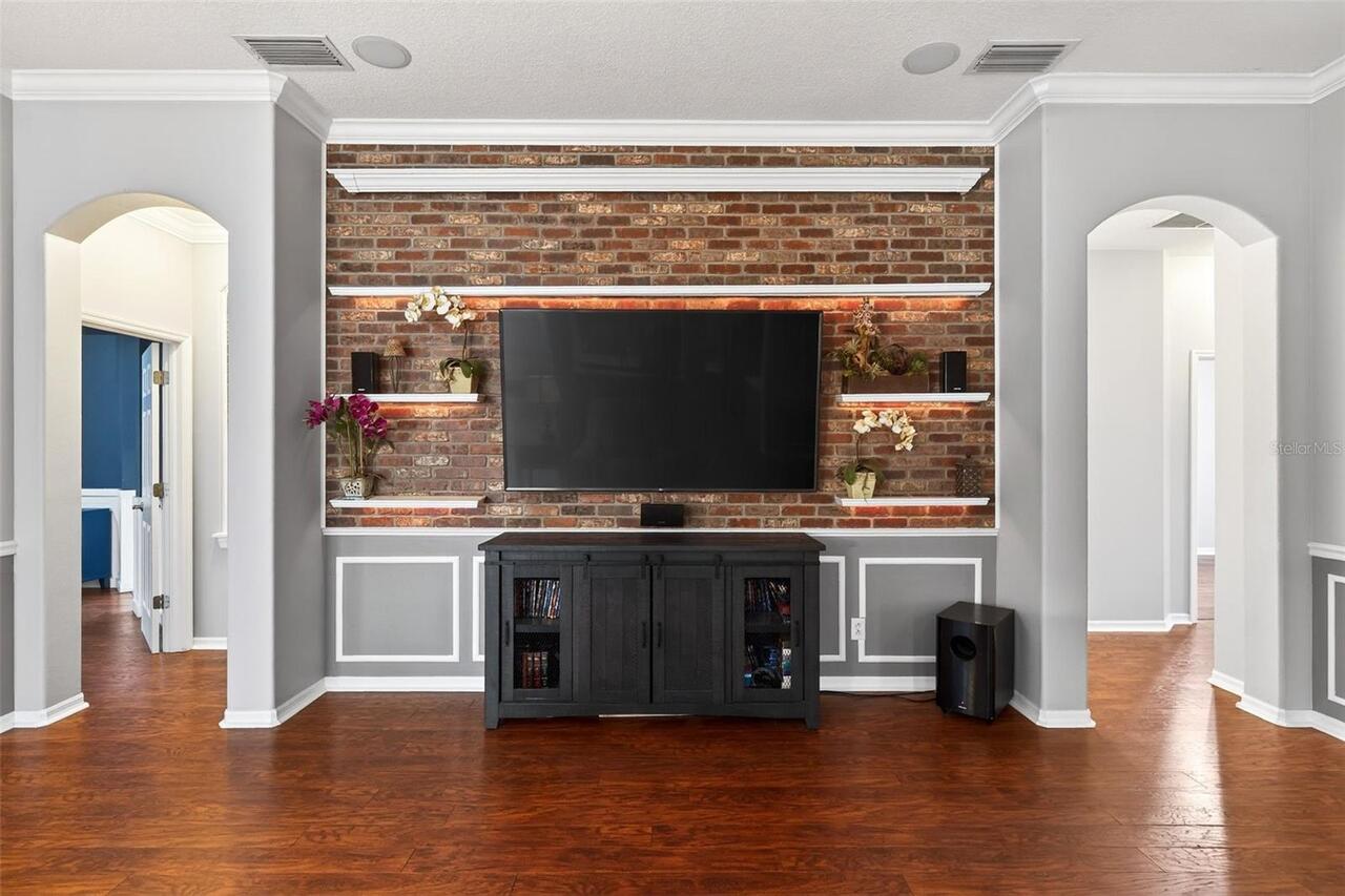 Listing Photo 15