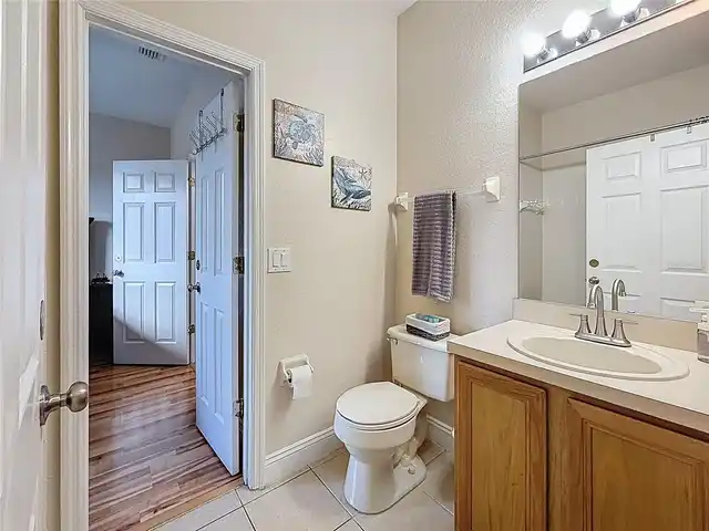 Listing Photo 17