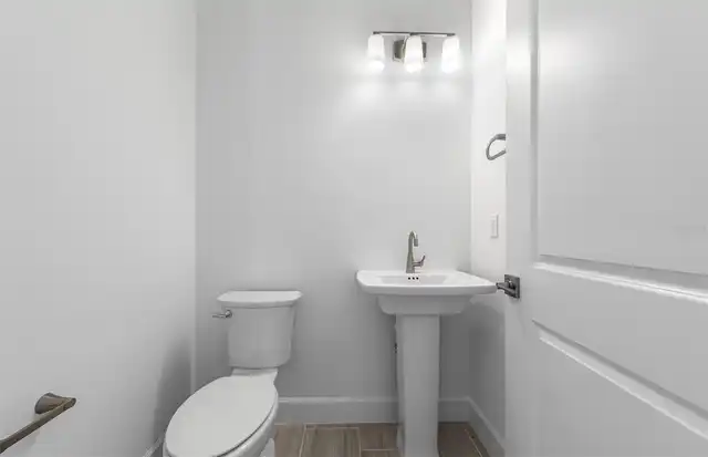 Listing Photo 25