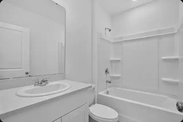 Listing Photo 11