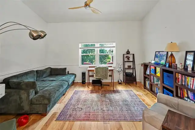 Listing Photo 33