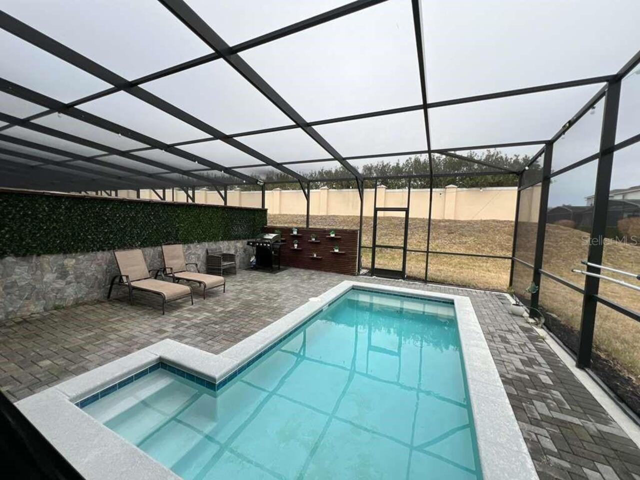 Listing Photo 32