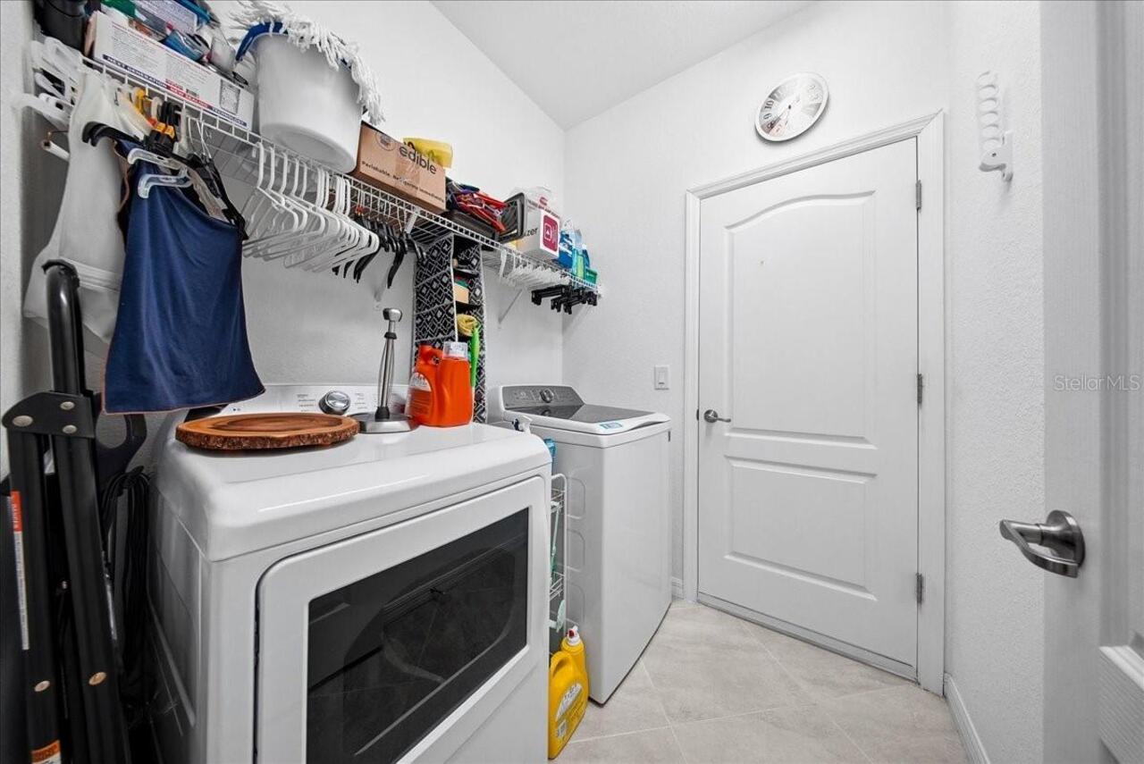 Listing Photo 8