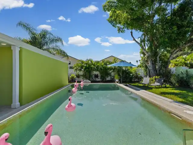 Listing Photo 10
