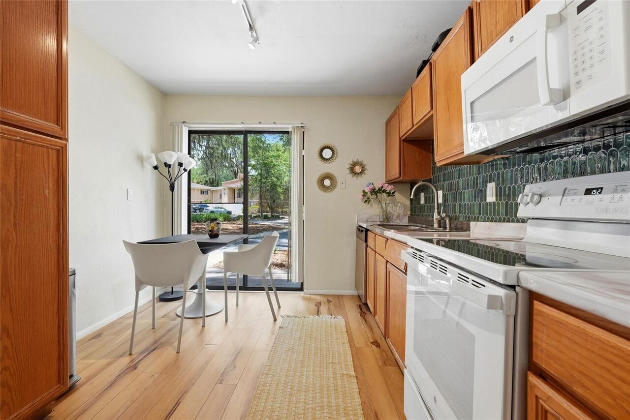 Listing Photo 16