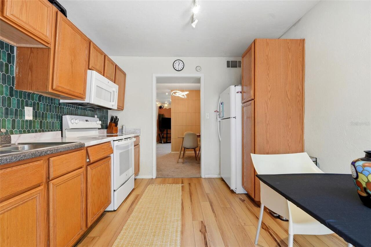 Listing Photo 18