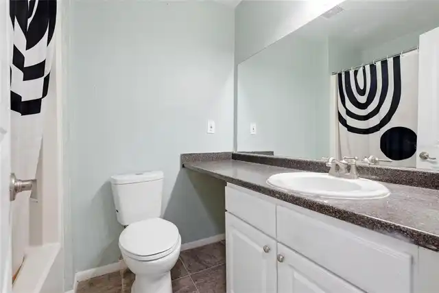 Listing Photo 28
