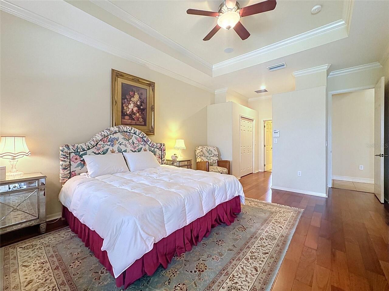 Listing Photo 10