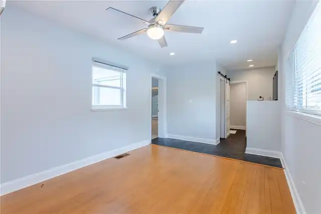 Listing Photo 31