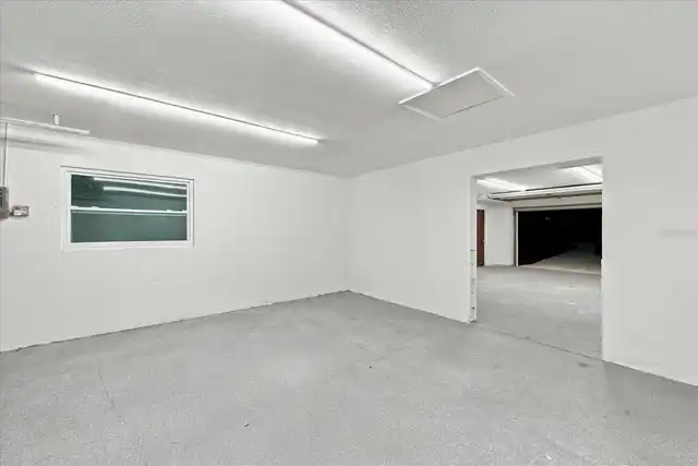 Listing Photo 34