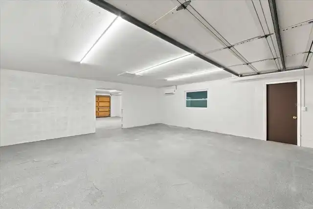 Listing Photo 37